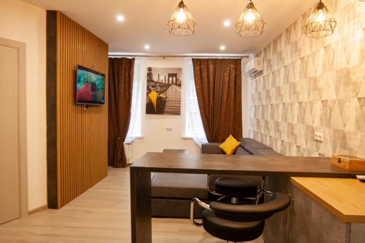 Ultra Lux 3 Rooms Apartment Near Arena City Kyiv Exterior foto