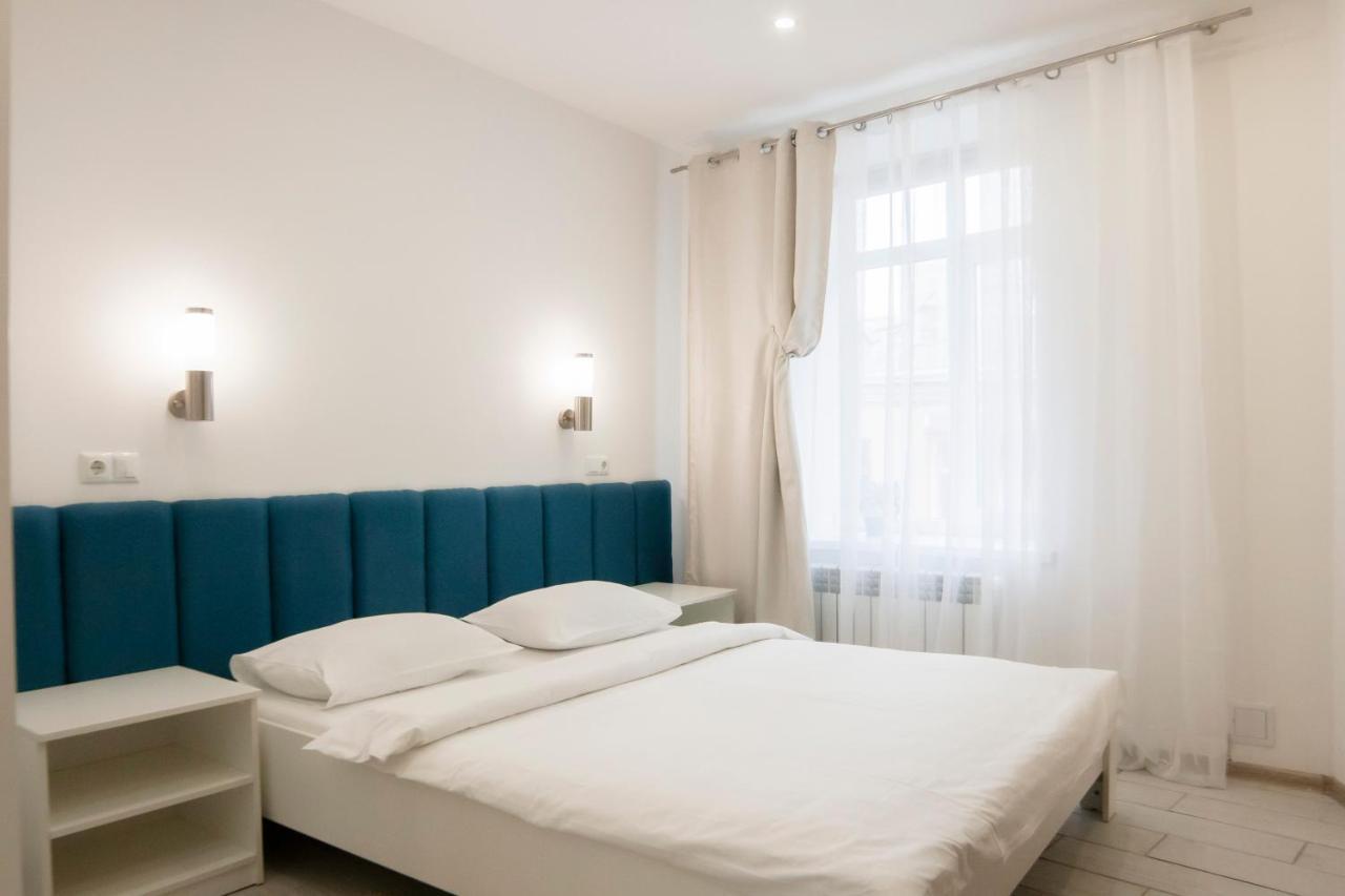 Ultra Lux 3 Rooms Apartment Near Arena City Kyiv Exterior foto