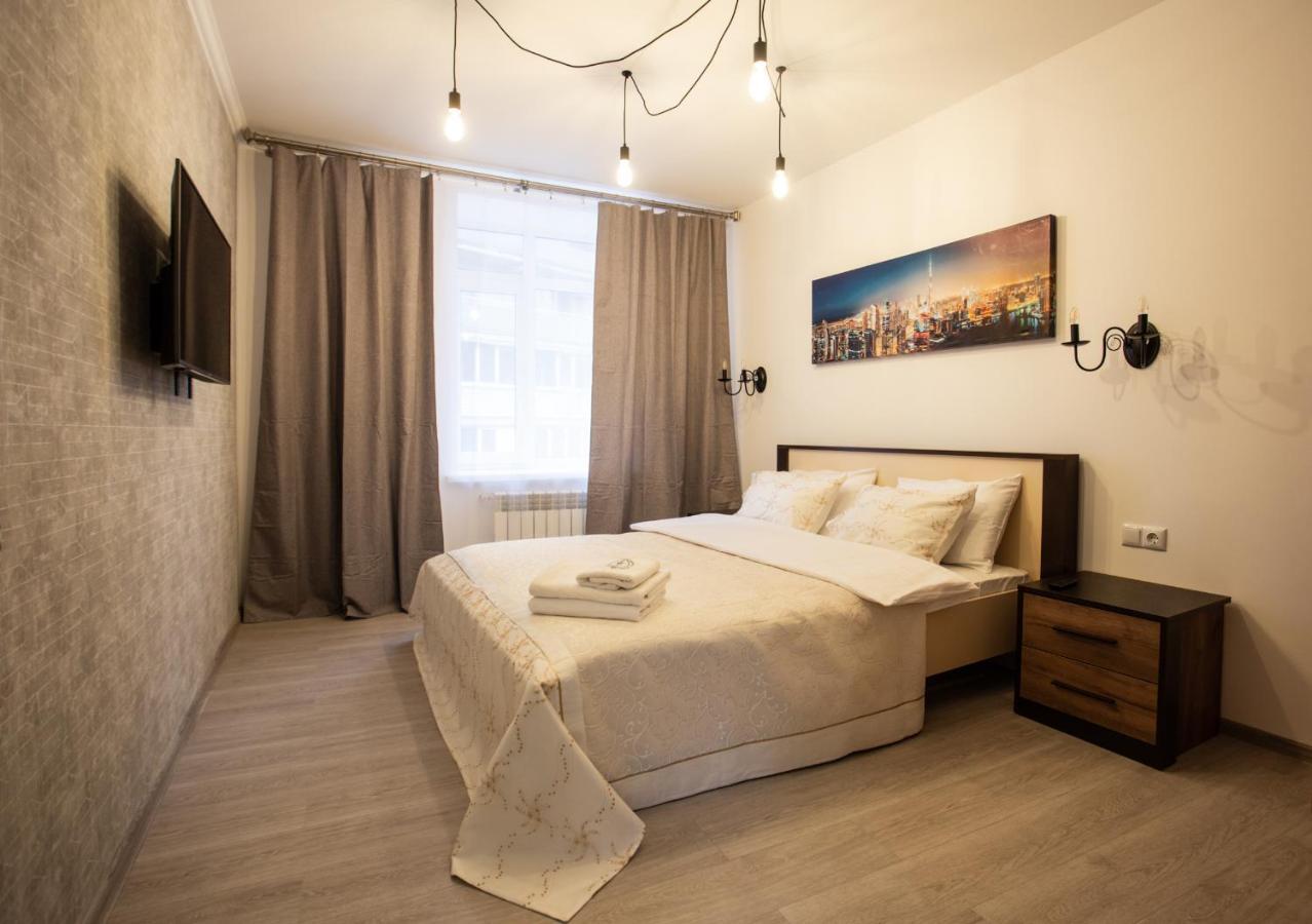 Ultra Lux 3 Rooms Apartment Near Arena City Kyiv Exterior foto